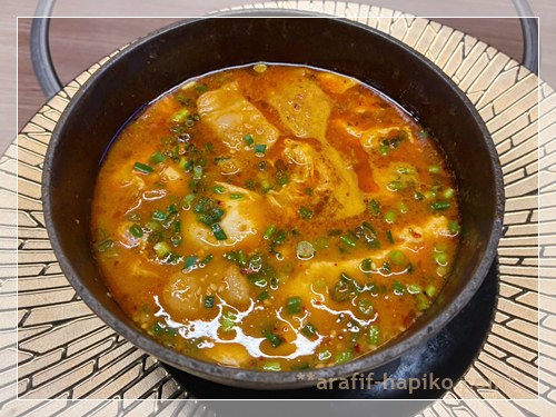 焼き豚のスンドゥブの鍋 具だくさんの熱々スープ