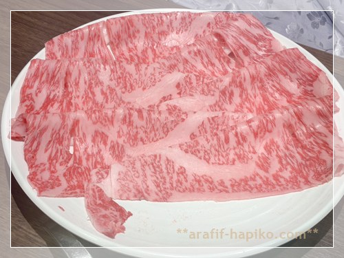 木曽路 しゃぶしゃぶ祭の和牛霜降り肉 2人分の盛り付け